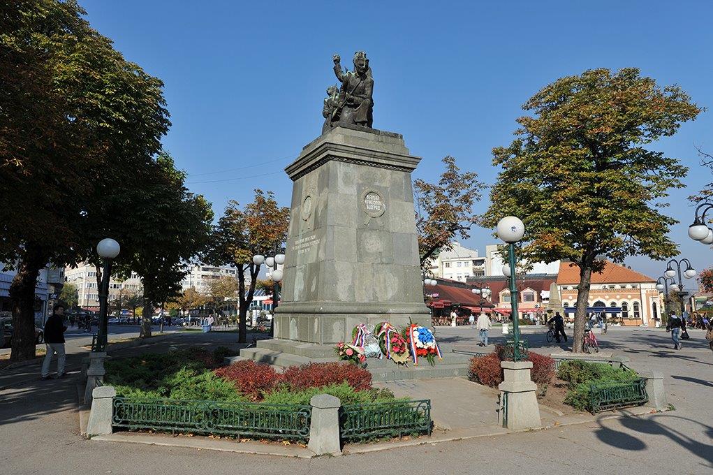 SPOMENIK PALIM RATNICIMA